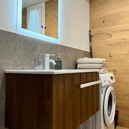 Appartamento Alfieria - Netflix-parking-supermarket-centro *